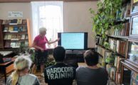 Получатели услуг отделения социальной реабилитации посетили библиотеку