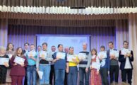 Молодые инвалиды на фестивале "По зову сердца"