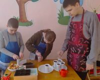 огород на подоконнике_2