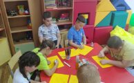 Солнышко из ладошек: тепло наших сердец в каждом прикосновении!